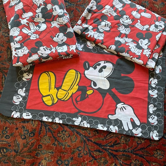 Vintage Disney Mickey Mouse sheet set - Picture 2 of 16